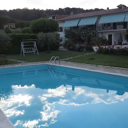Il Gelso Di Barcuzzi Bed and Breakfast *