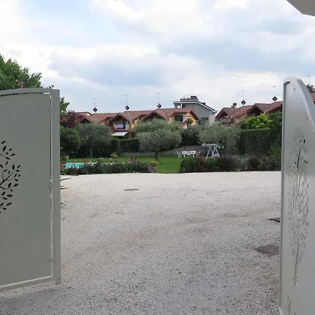 Bed and Breakfast Il Gelso Di Barcuzzi Lonato
