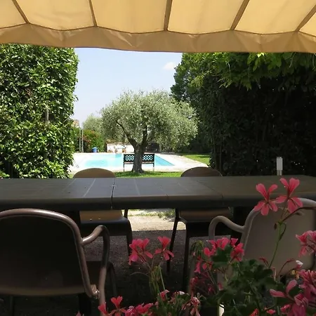 Bed and Breakfast Il Gelso Di Barcuzzi *